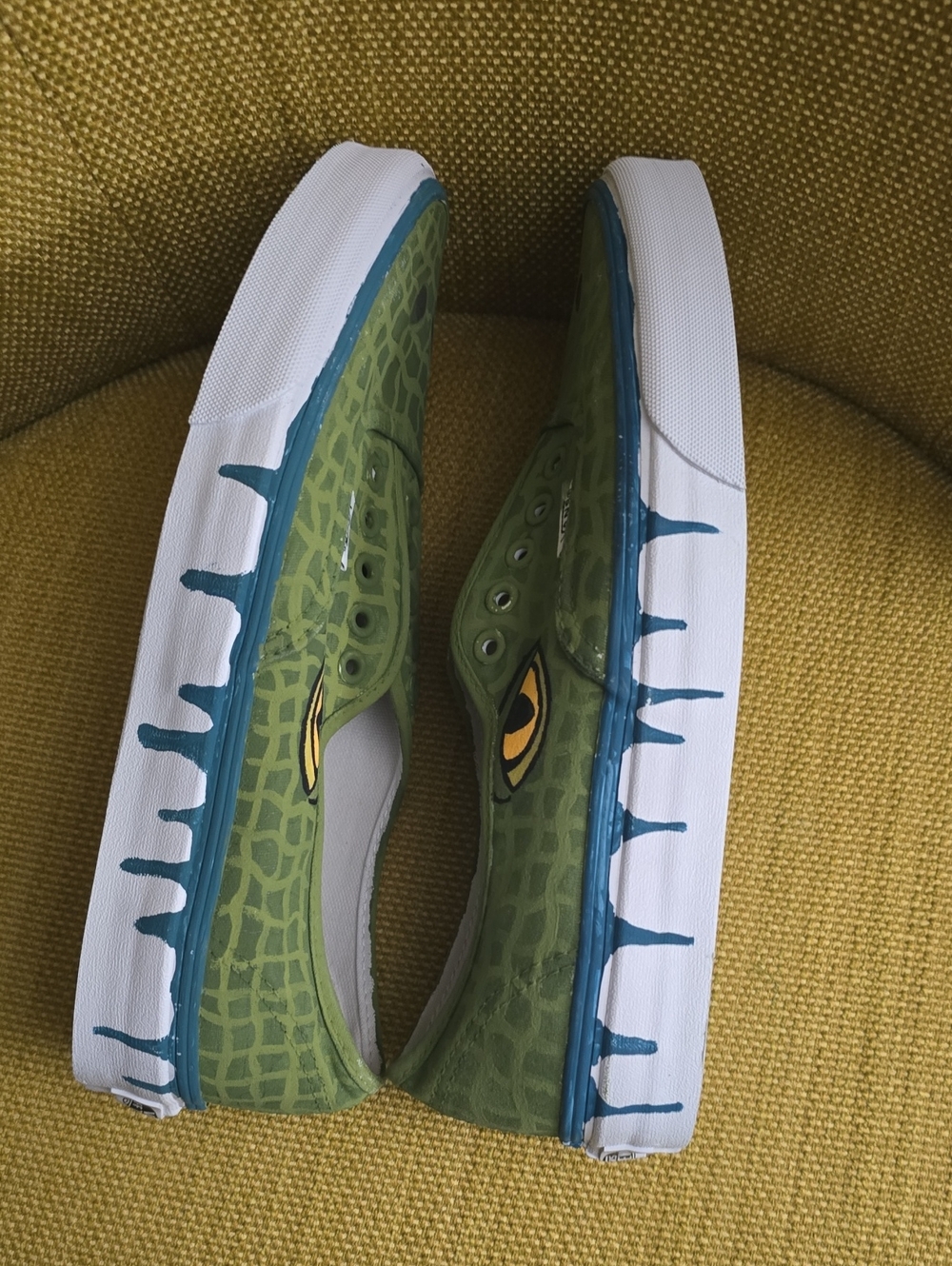 Vans Authentic "Gator" / "Alligator" Collection. NEVER WORN. - Picture 5 of 5